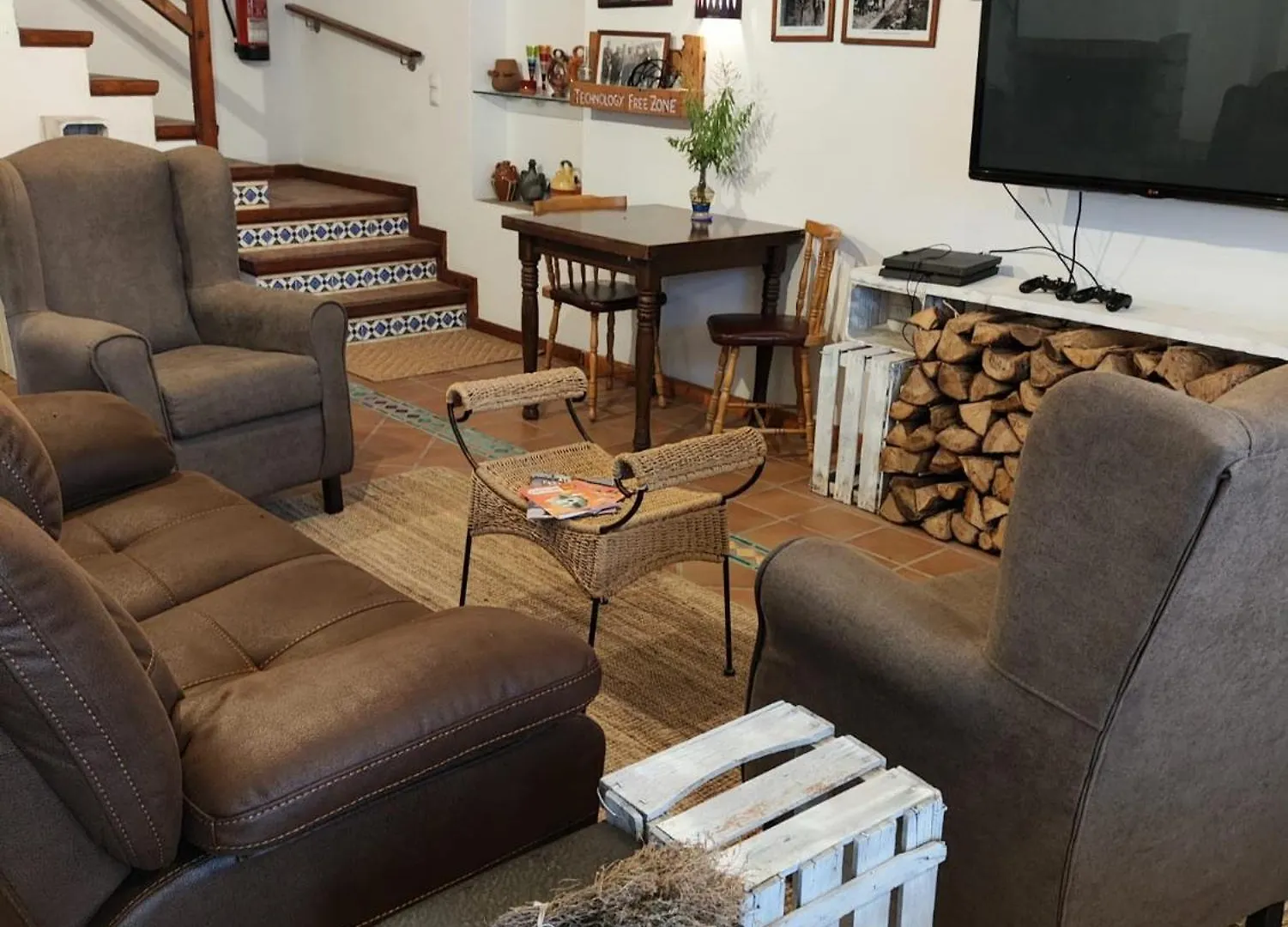 Farm stay L'Olivera Casa Rural Castellbisbal