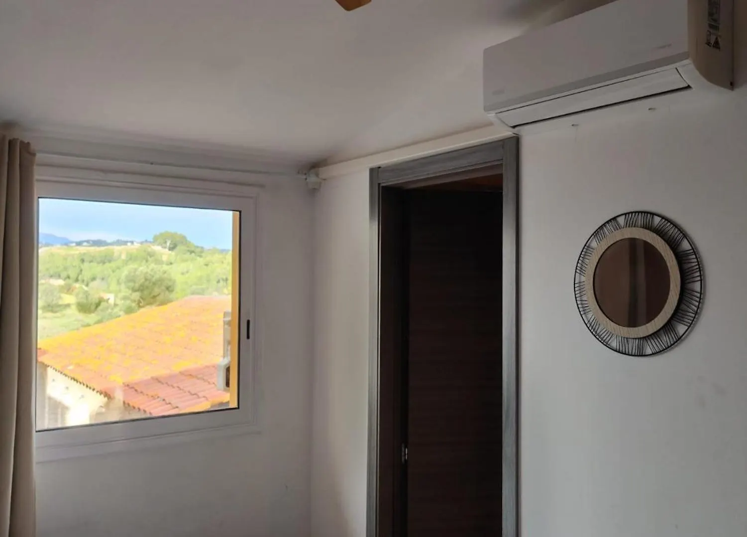 L'Olivera Casa Rural Castellbisbal Farm stay